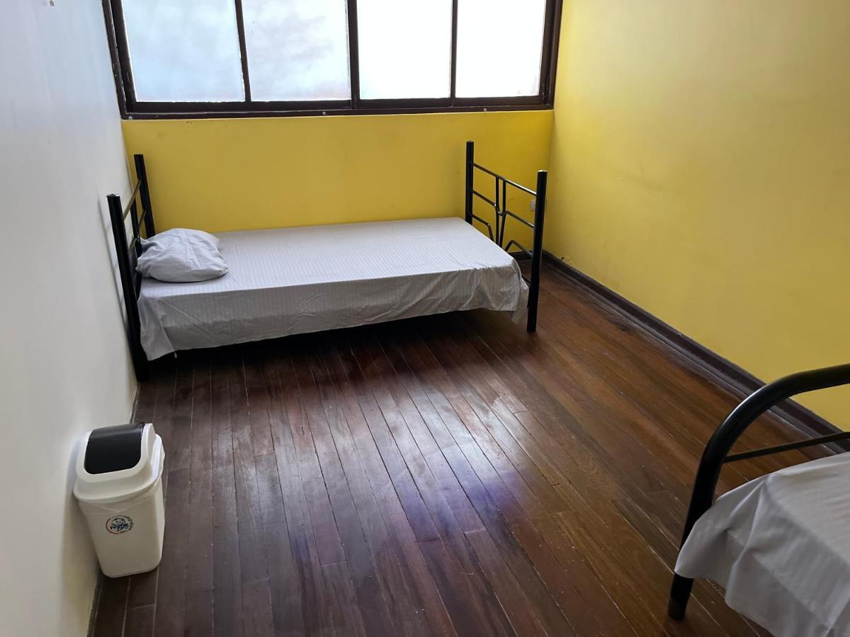 El Parque Bed And Breakfast Alajuela Zewnętrze zdjęcie